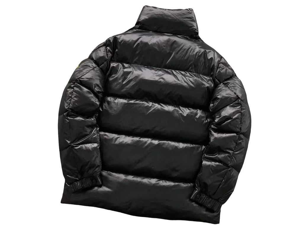 Moncler Sumido Down Jacket in Black