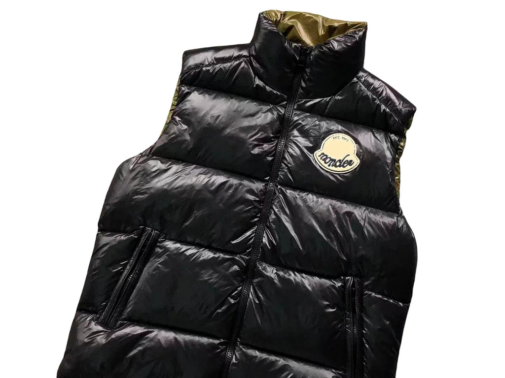 Moncler Lipsi Gilet in Black