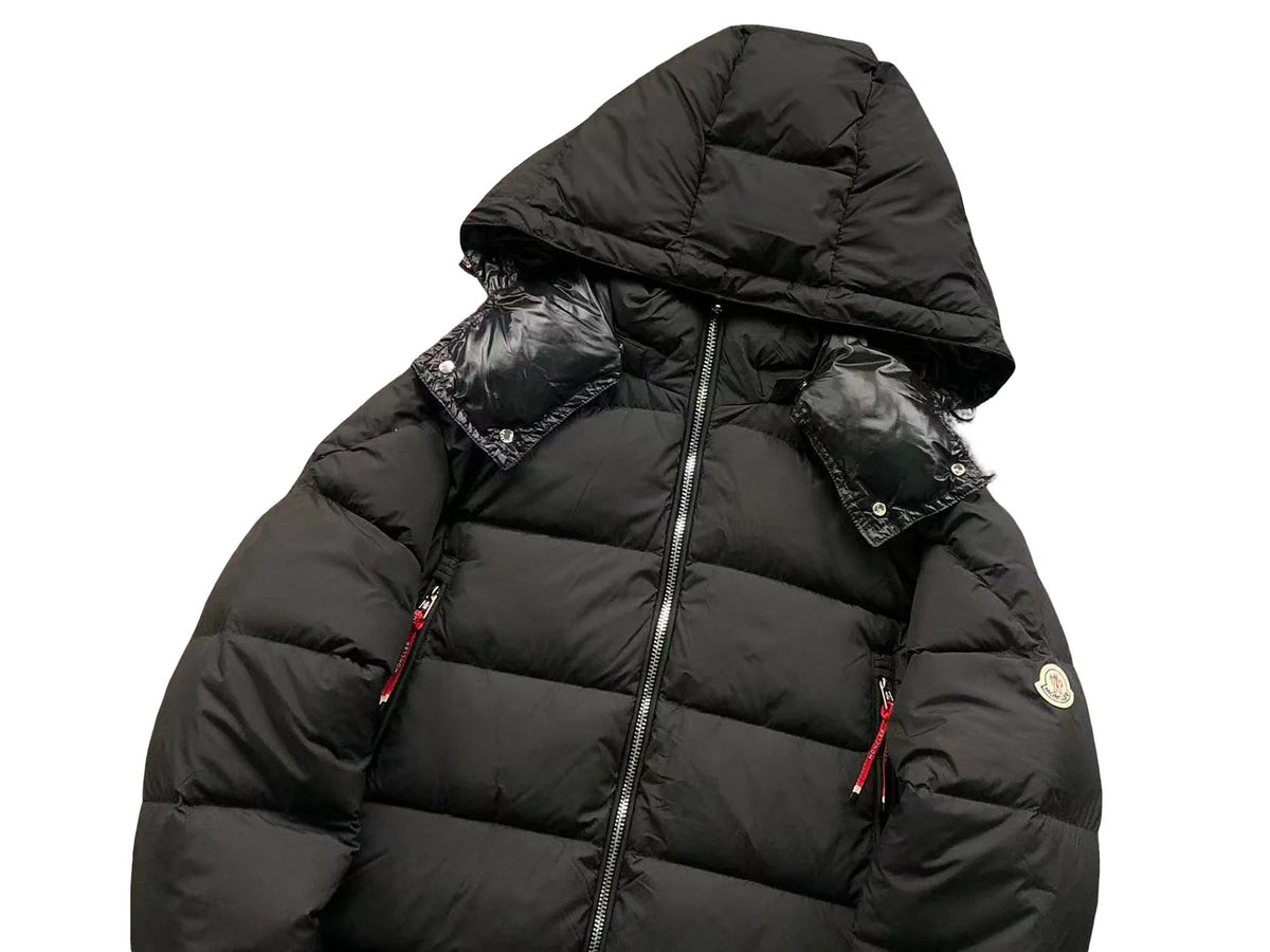 Moncler Poirier Down Jacket in Black